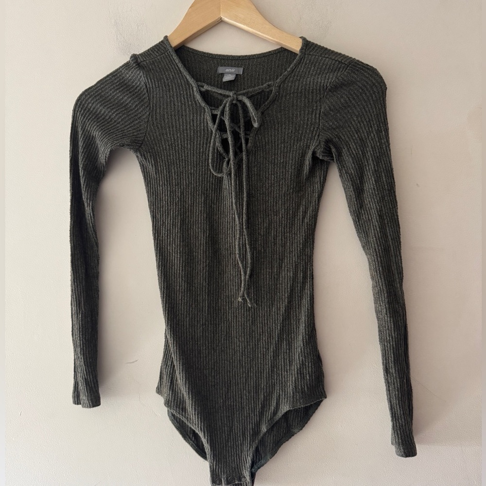 Aerie Ribbed Olive Green Lace Up Long Sleeve Bodysuit